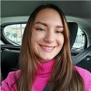 Ofrezco un servicio adaptado a las necesidades del alumno en las asignaturas de Lengua Castellana y Literatura e Inglés.